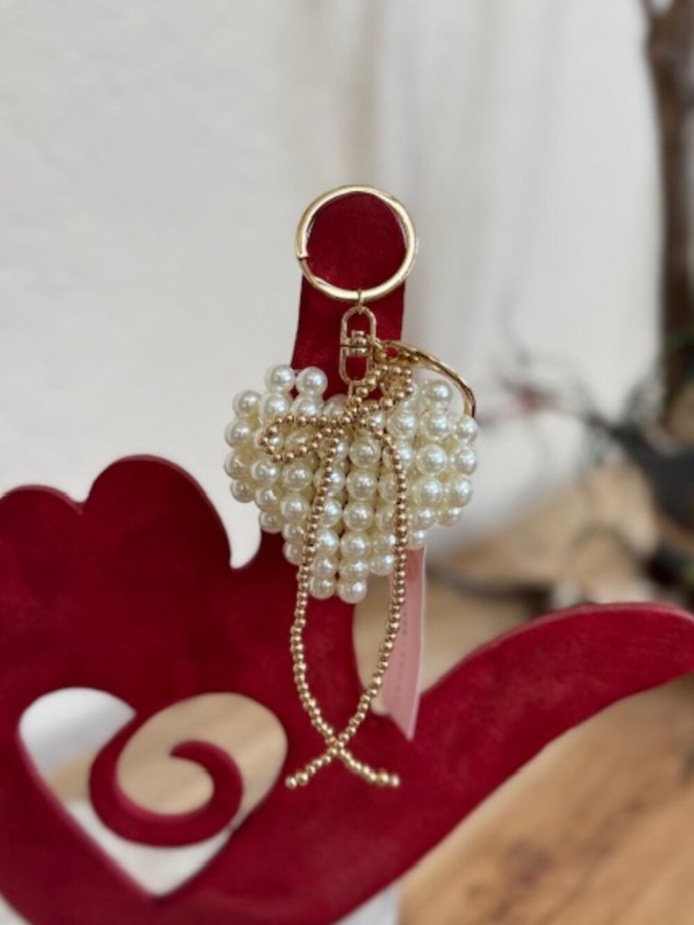 Pearl Knit Heart Beaded Bow Bag Charm NWt